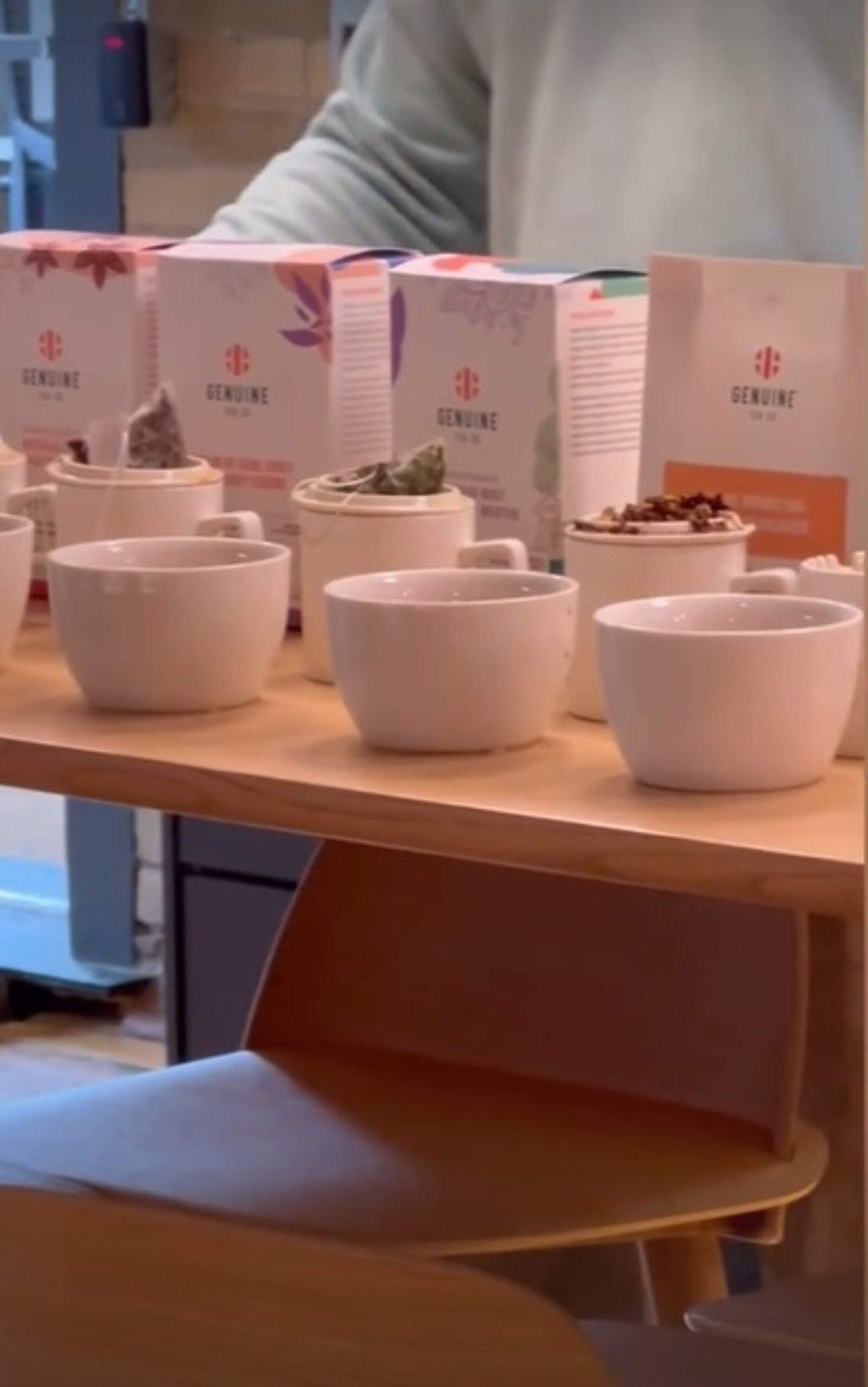 Member Experience Spotlight: Genuine Tea Tasting